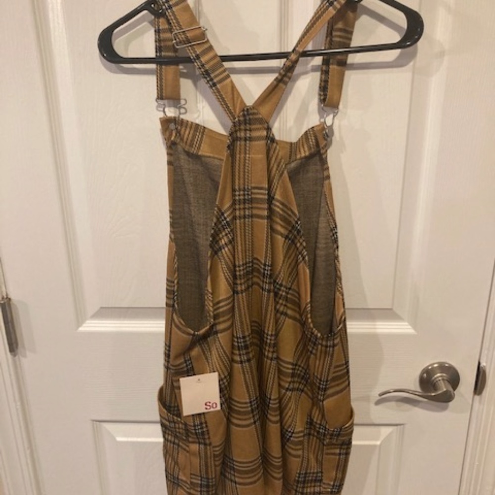 Dress - Picture 2 of 2